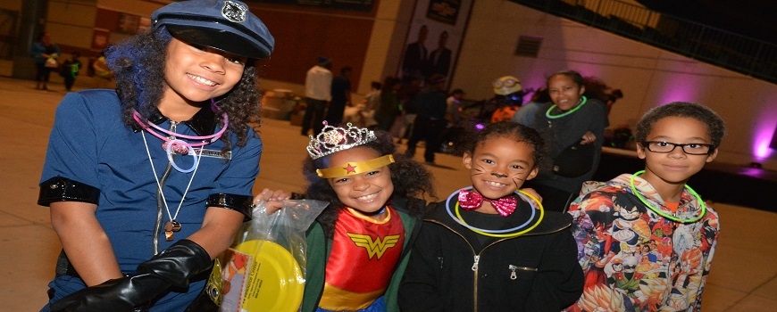 Laps 4 Literacy! Community Play Day & Glow Walk/Run Laps 4 Literacy! Community Play Day & Glow Walk/Run
