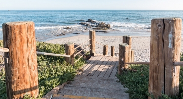 Golden Shores, Gentle Strolls: A Coastal Escape to Carpinteria