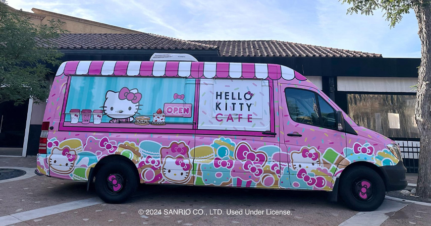 Hello Kitty Cafe Truck West - Valencia Appearance